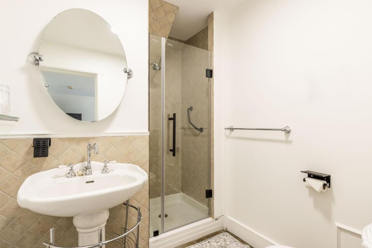 B&B Hillhouse Lac-Brome Zewnętrze zdjęcie