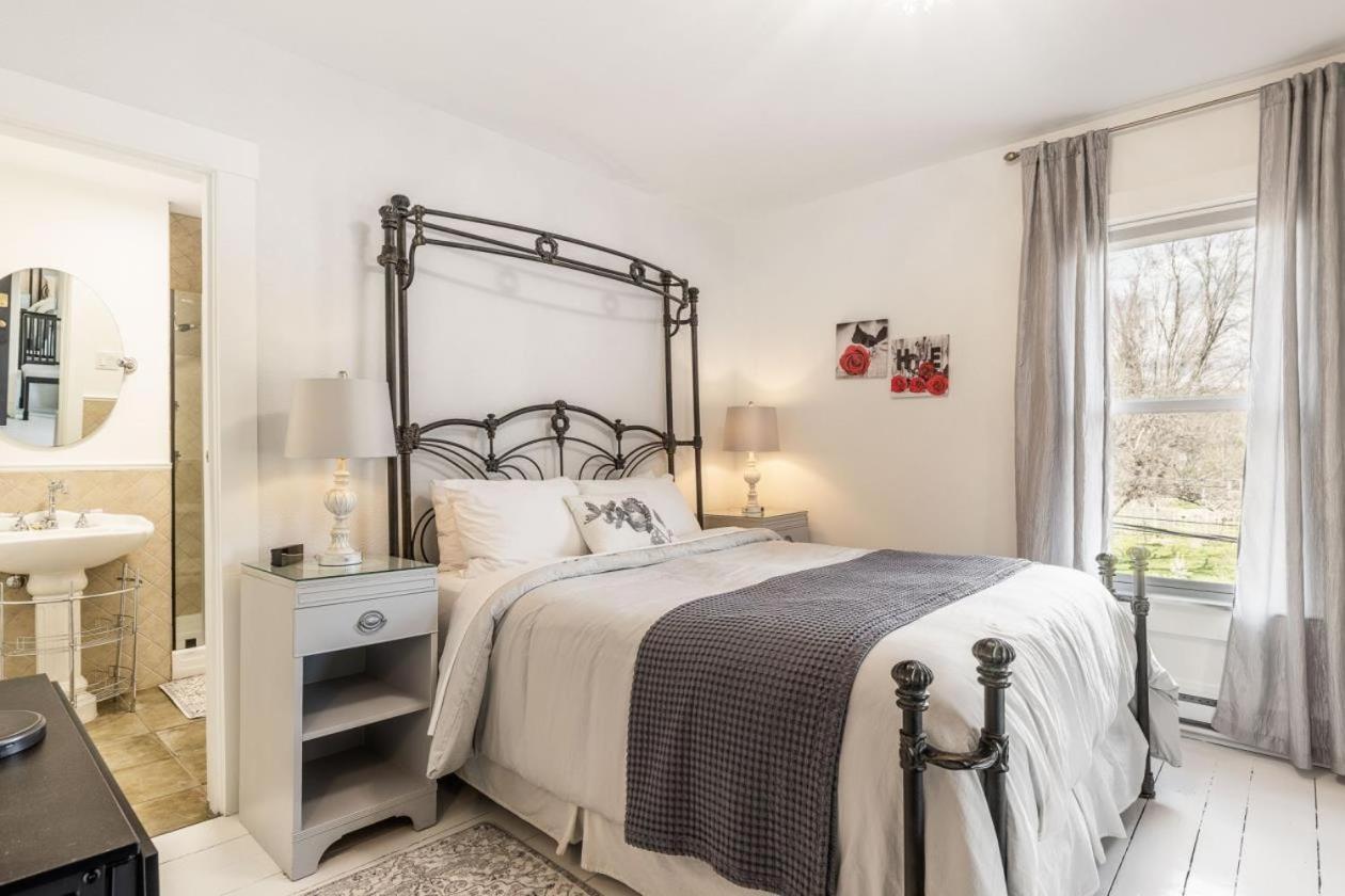 B&B Hillhouse Lac-Brome Zewnętrze zdjęcie