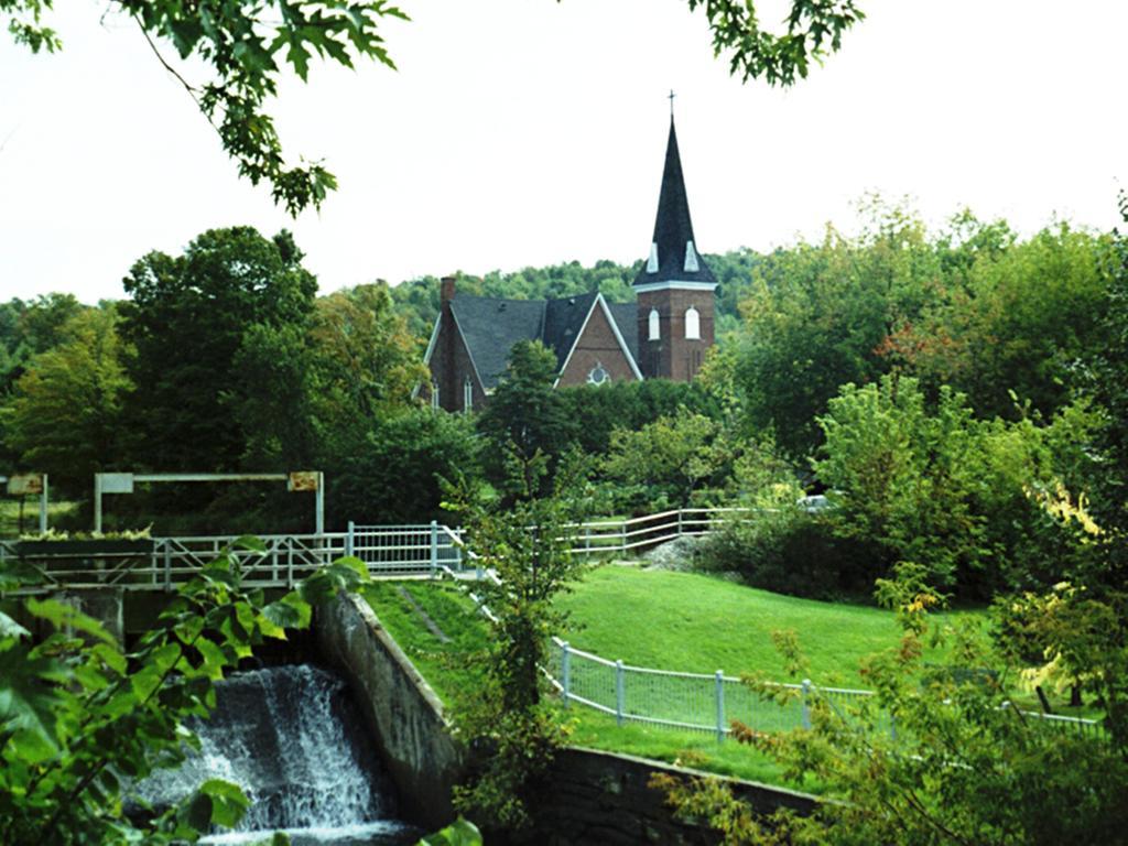B&B Hillhouse Lac-Brome Zewnętrze zdjęcie