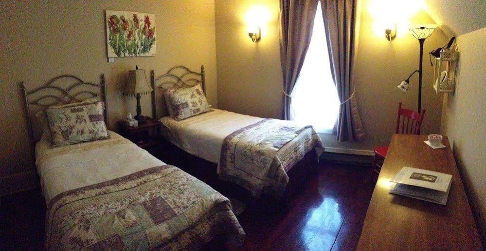 B&B Hillhouse Lac-Brome Zewnętrze zdjęcie